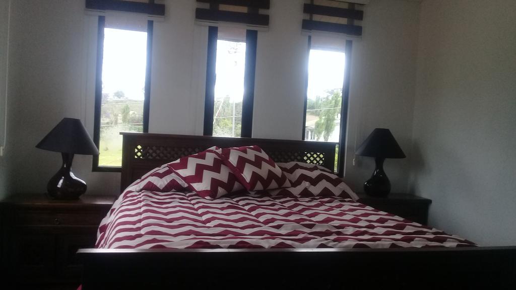 Hosteria Quinta Emilia Кіто Екстер'єр фото