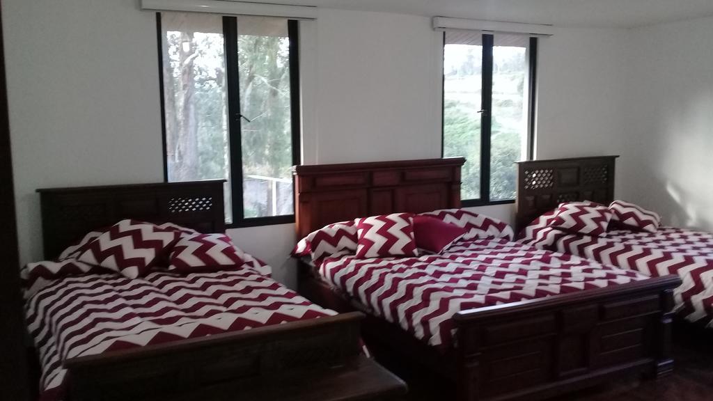 Hosteria Quinta Emilia Кіто Екстер'єр фото